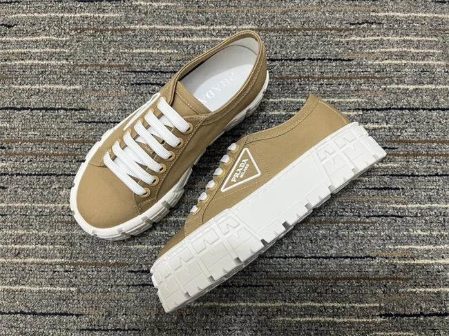 GoodFit Prada Sneaker Women 3398