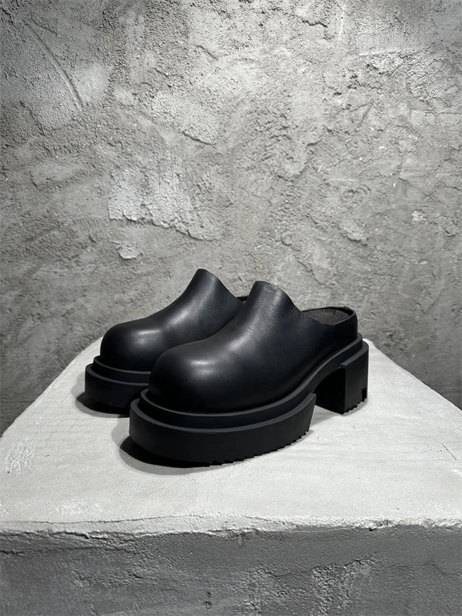 Elegant Rick Owens sneaker 3513